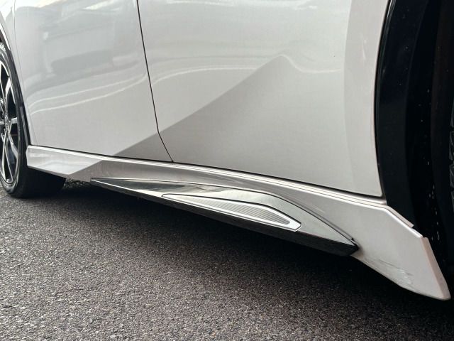 TOYOTA PRIUS PHV 2023