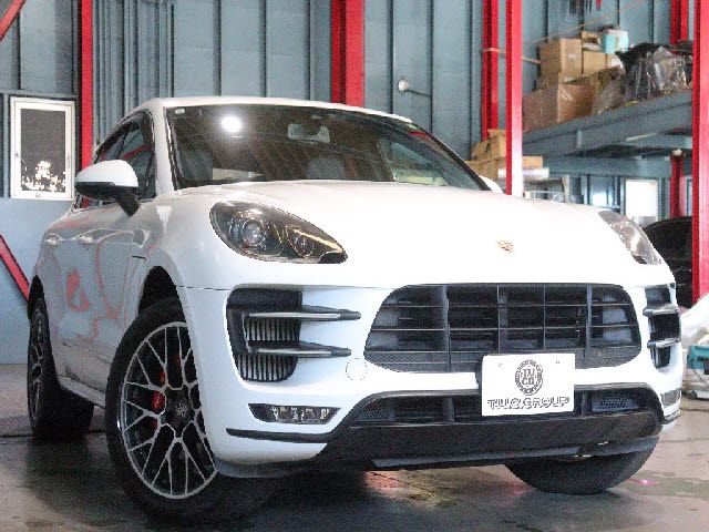 PORSCHE PORSCHE Macan 2017