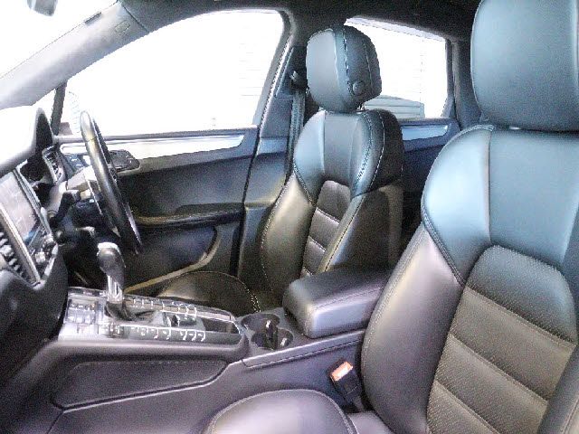 PORSCHE PORSCHE Macan 2017