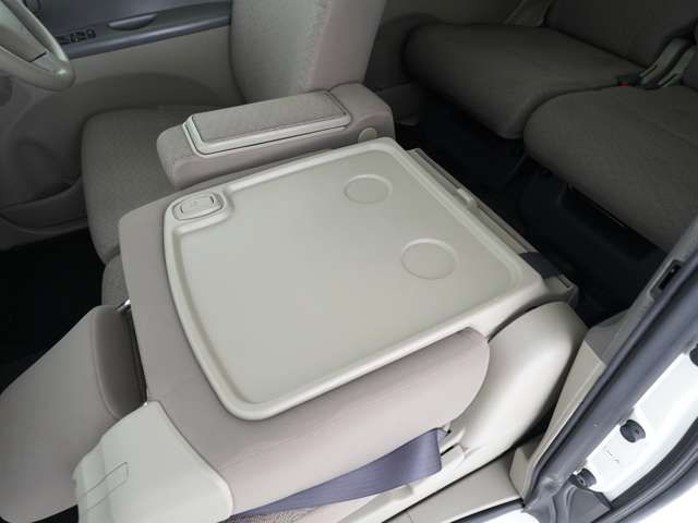 DAIHATSU TANTO 4WD 2013