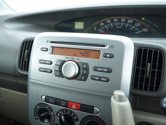 DAIHATSU TANTO 4WD 2013