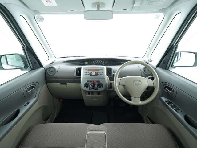 DAIHATSU TANTO 4WD 2013