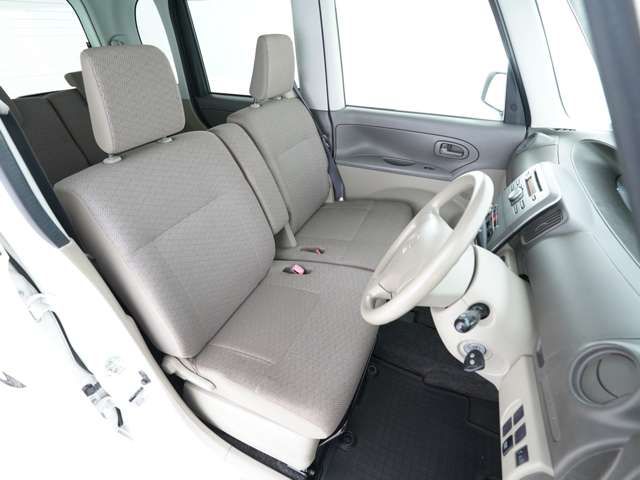 DAIHATSU TANTO 4WD 2013