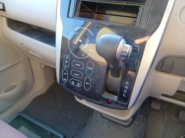 MITSUBISHI eK WAGON 2018