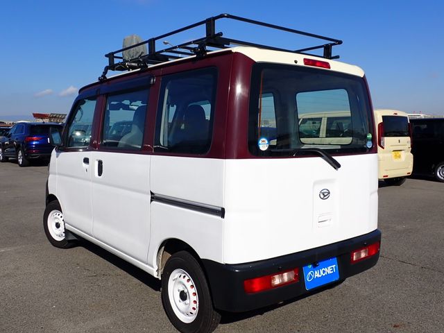 DAIHATSU HIJET CARGO 4WD 2017