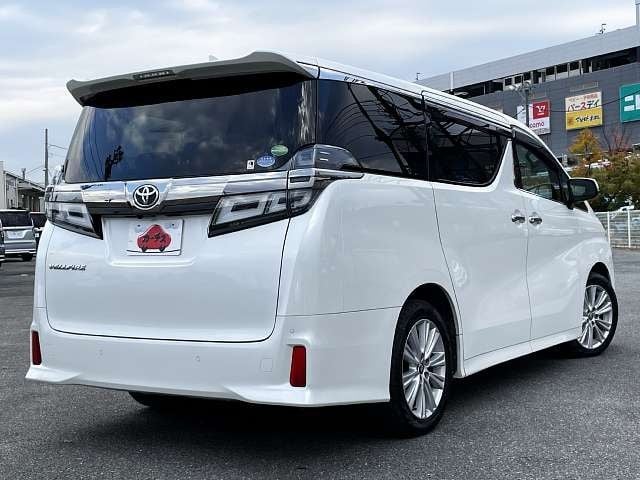 TOYOTA VELLFIRE 2019