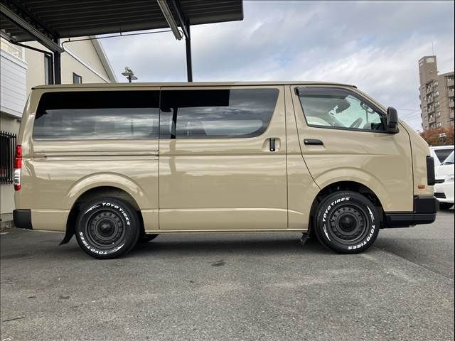TOYOTA HIACE van 2WD 2025