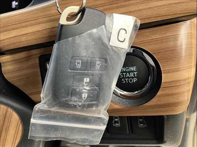 TOYOTA HIACE van 2WD 2025