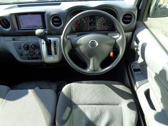 NISSAN NV350 CARAVAN 2018