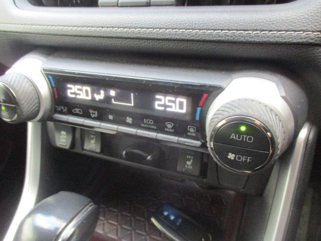 TOYOTA RAV4 4WD 2020