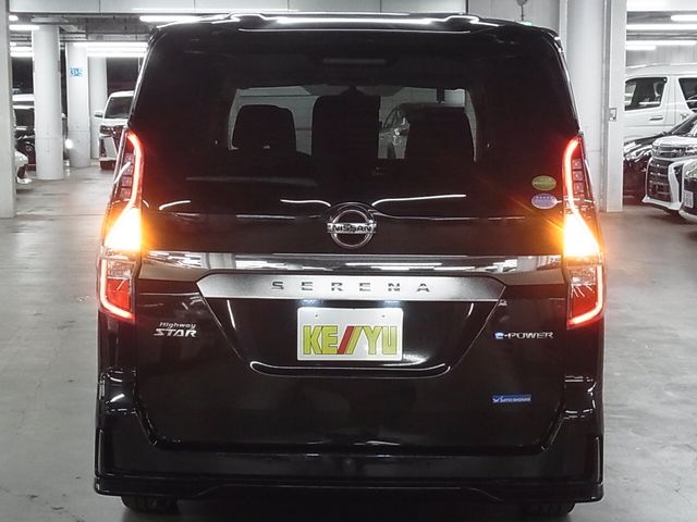 NISSAN SERENA  WG 2021