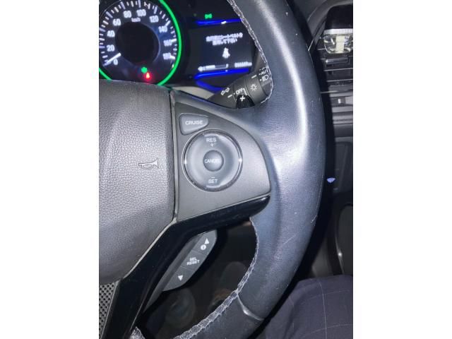 HONDA VEZEL HYBRID 2015