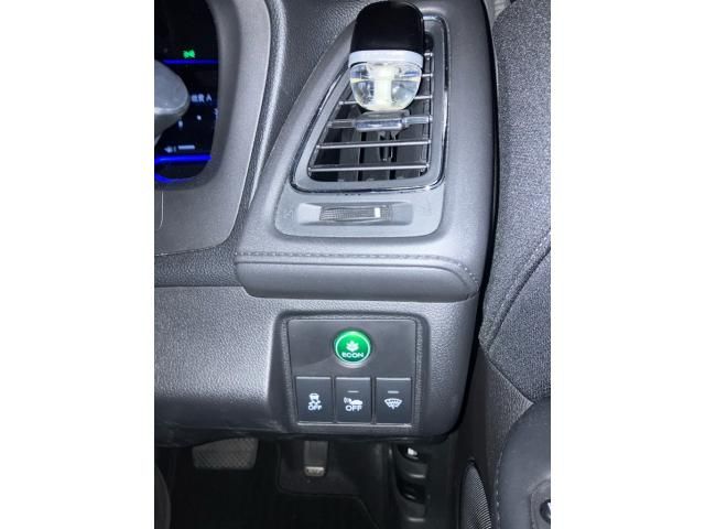 HONDA VEZEL HYBRID 2015