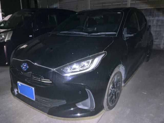 TOYOTA YARIS HYBRID 2021