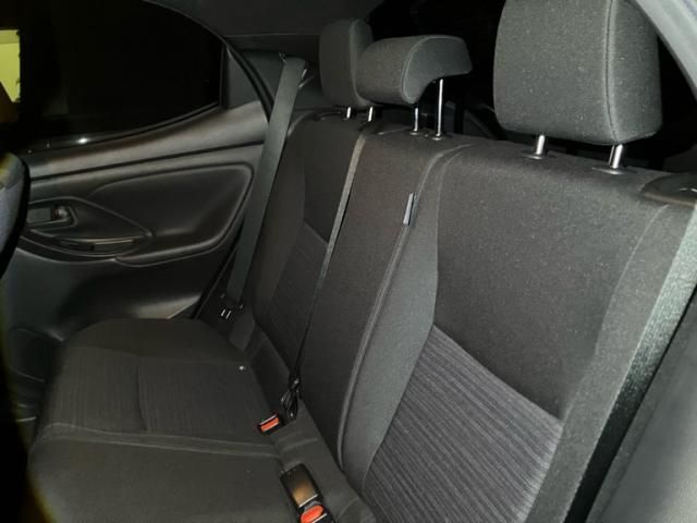 TOYOTA YARIS HYBRID 2021