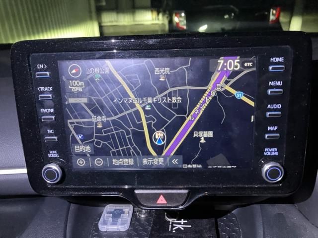 TOYOTA YARIS HYBRID 2021