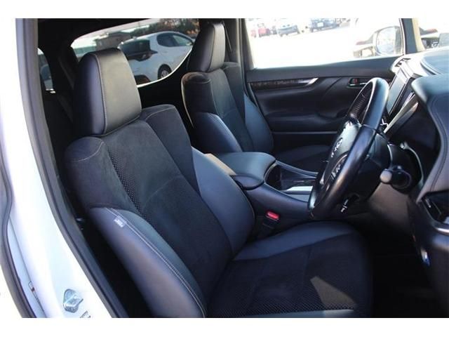 TOYOTA ALPHARD hybrid 4WD 2021