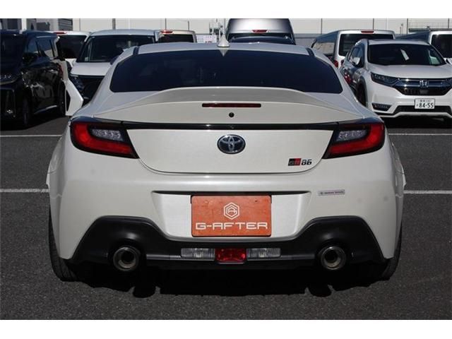 TOYOTA GR86 2022