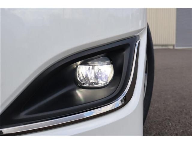 TOYOTA ESQUIRE 4WD 2019