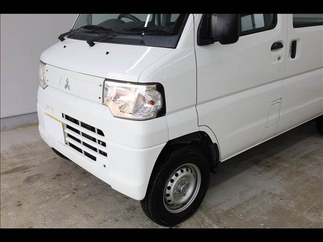 MITSUBISHI MINICAB-MiEV 2020