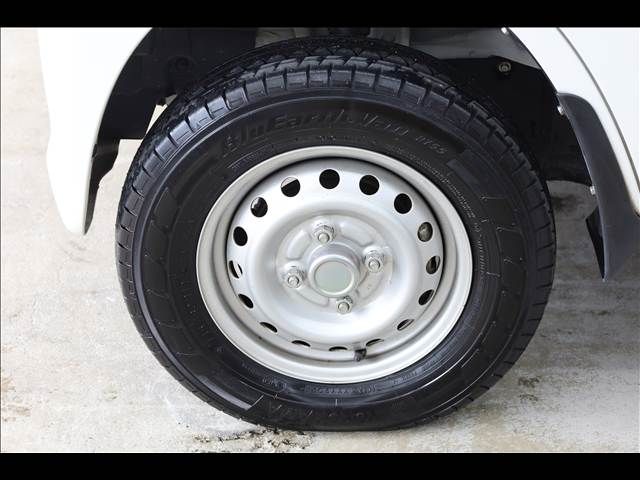 MITSUBISHI MINICAB-MiEV 2020