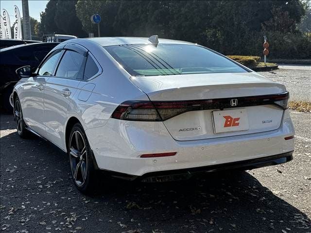 HONDA ACCORD HYBRID 2024