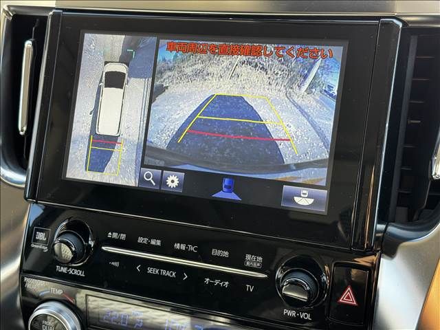 TOYOTA VELLFIRE 2017