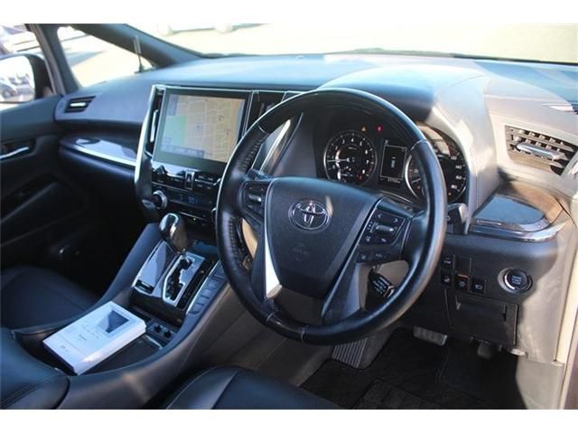 TOYOTA ALPHARD 4WD 2020