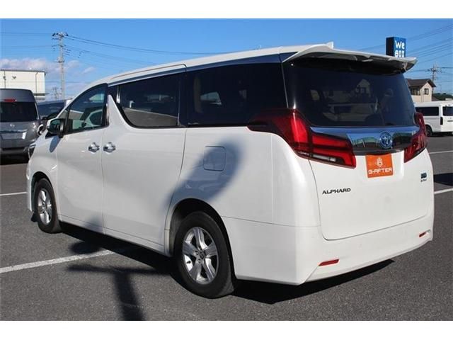 TOYOTA ALPHARD hybrid 4WD 2021