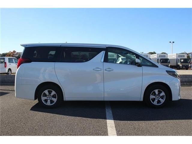 TOYOTA ALPHARD hybrid 4WD 2021