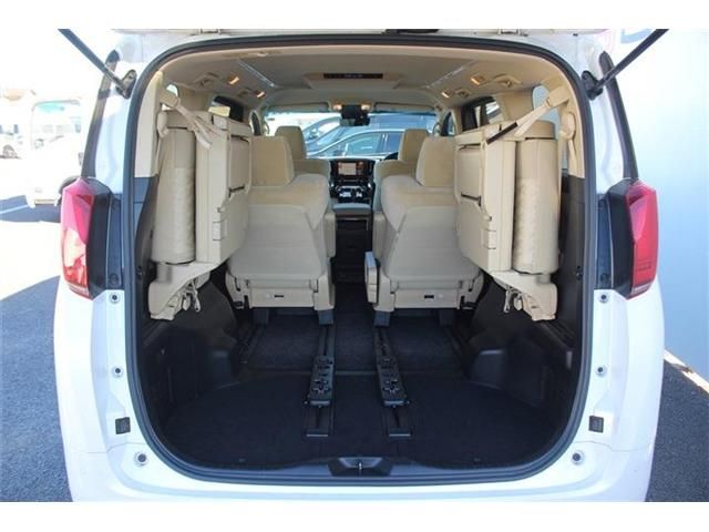 TOYOTA ALPHARD hybrid 4WD 2021