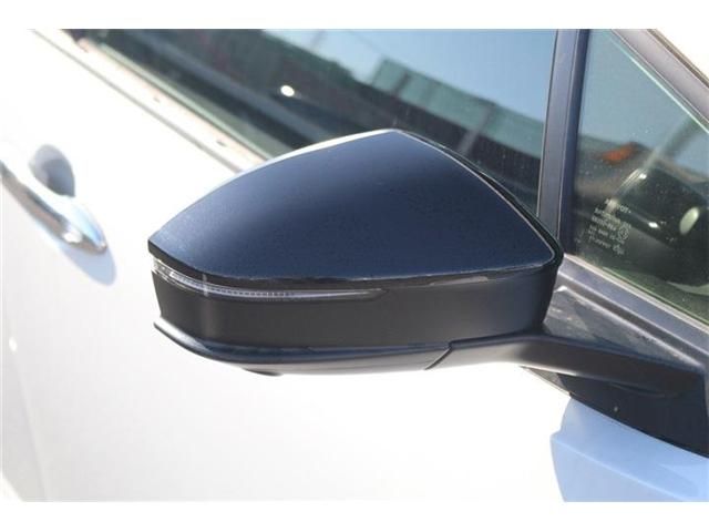 TOYOTA PRIUS PHV 2023