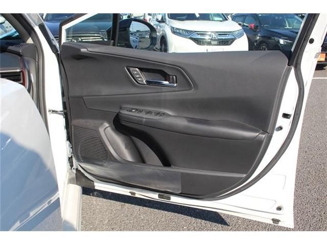 TOYOTA PRIUS PHV 2023