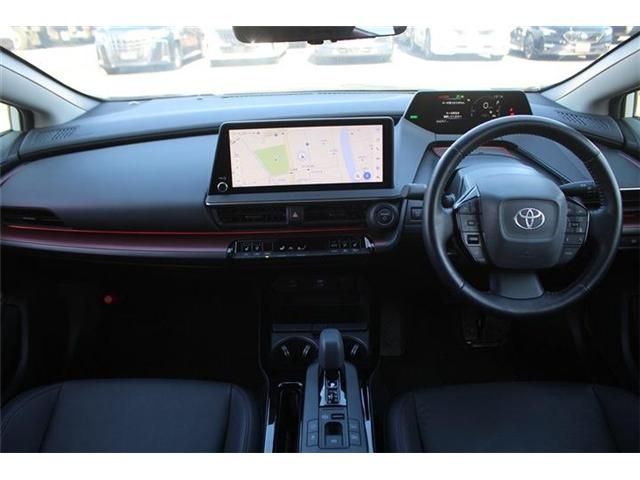 TOYOTA PRIUS PHV 2023