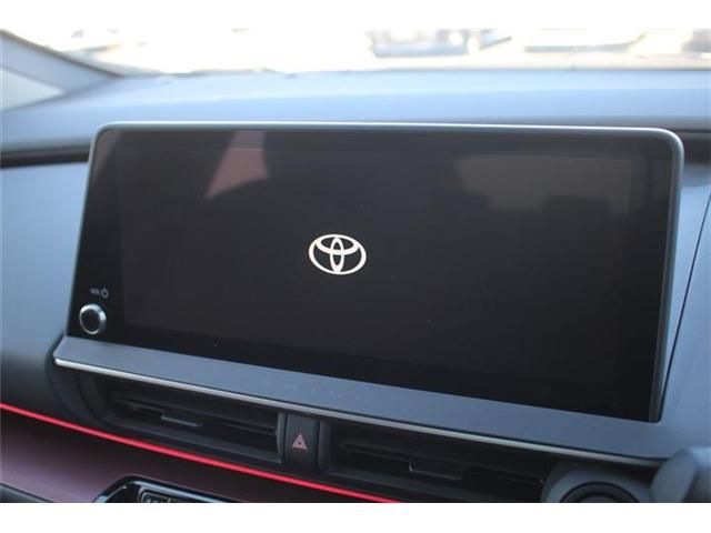 TOYOTA PRIUS PHV 2023