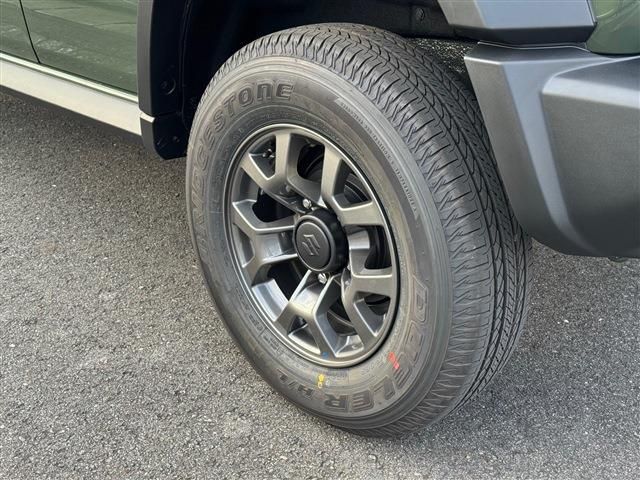 SUZUKI JIMNY NOMADE 2025