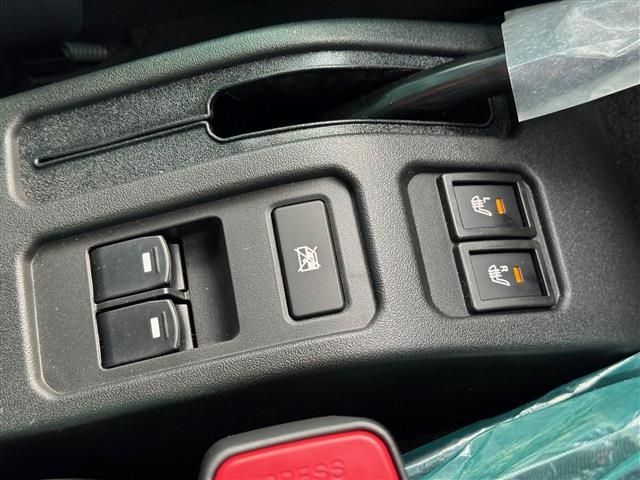 SUZUKI JIMNY NOMADE 2025