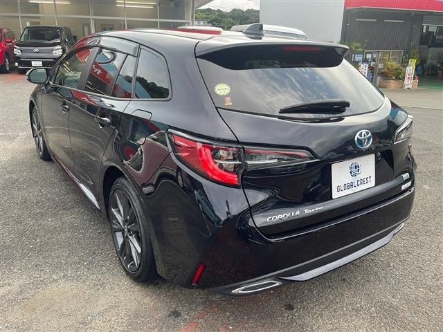 TOYOTA COROLLA TOURING HYBRID 2021