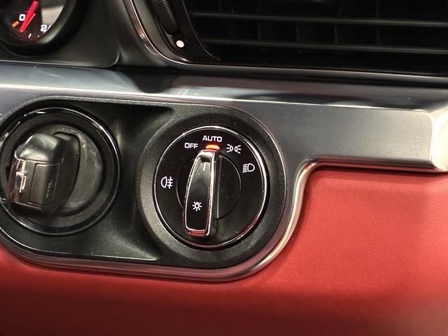 PORSCHE PORSCHE 911 2014