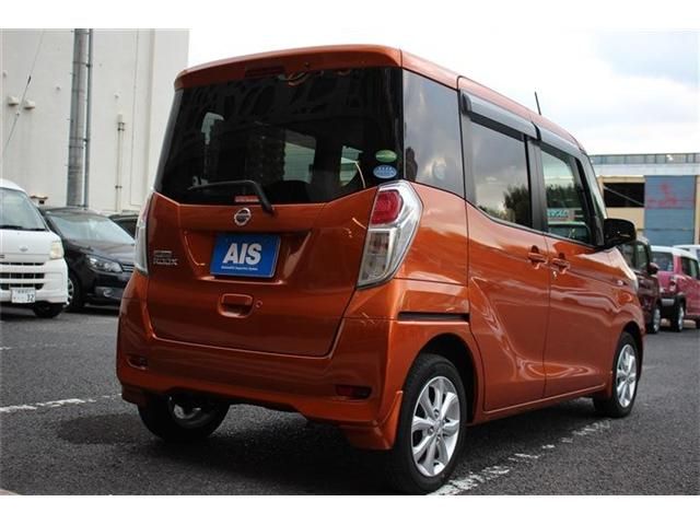 NISSAN DAYZ ROOX 2017