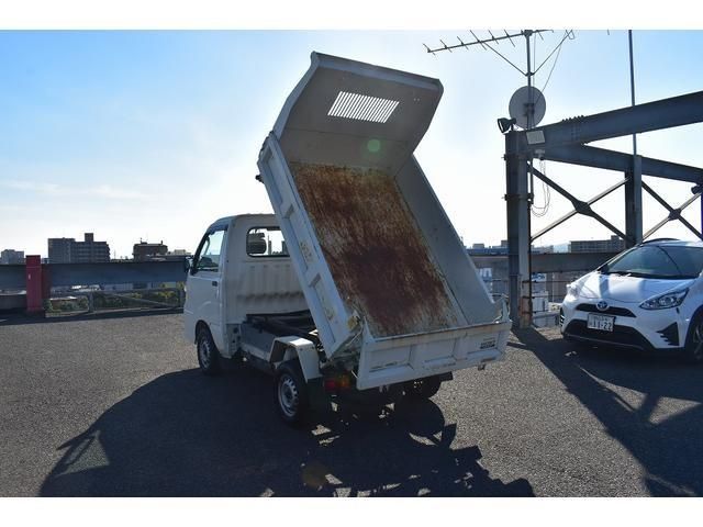 DAIHATSU HIJET truck 2009