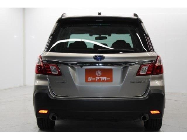 SUBARU EXIGA CROSSOVER 7 2015