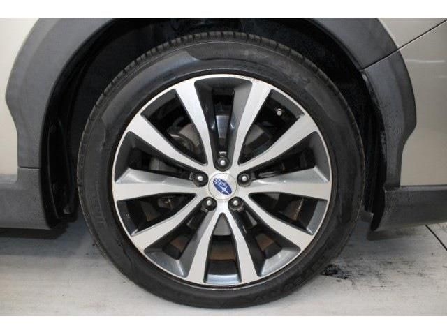 SUBARU EXIGA CROSSOVER 7 2015