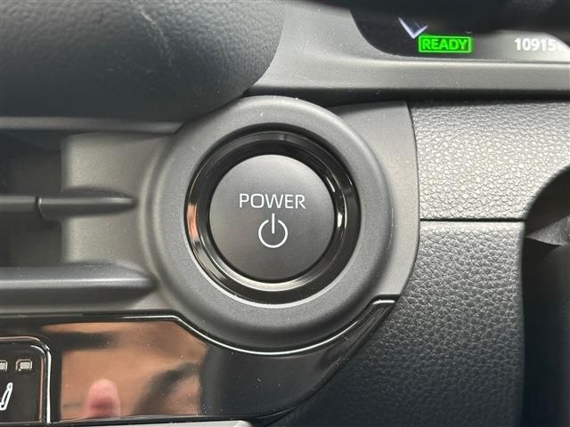 TOYOTA CROWN CROSSOVER 2023