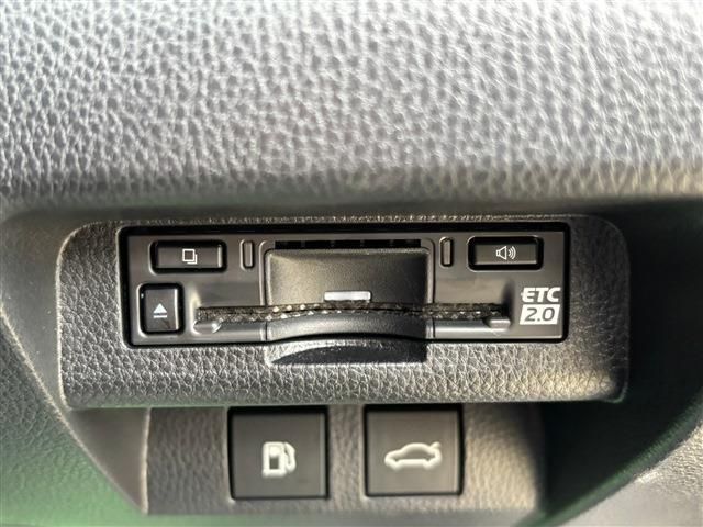 TOYOTA CROWN CROSSOVER 2023