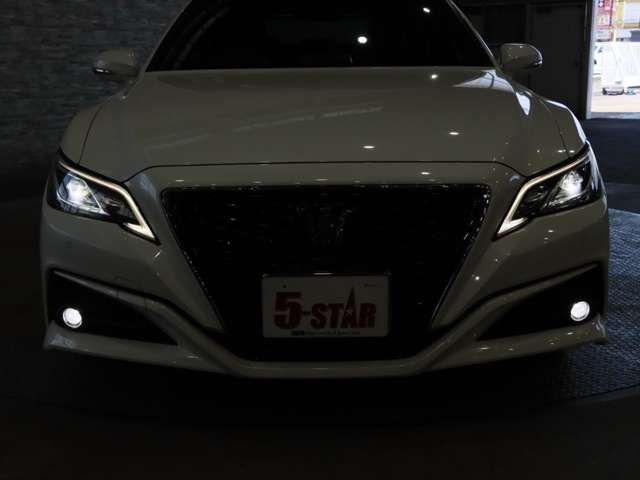 TOYOTA CROWN sedan hybrid 2019