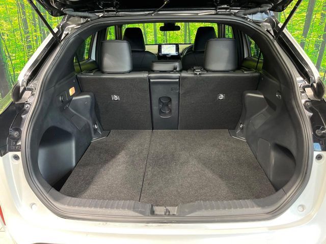 TOYOTA YARIS CROSS HYBRID 2023