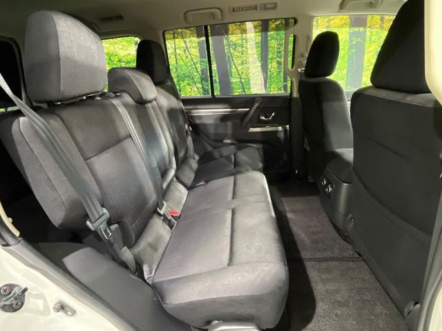 MITSUBISHI PAJERO wagon 2015