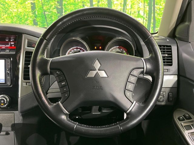 MITSUBISHI PAJERO wagon 2015