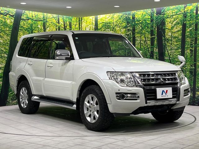 MITSUBISHI PAJERO wagon 2015